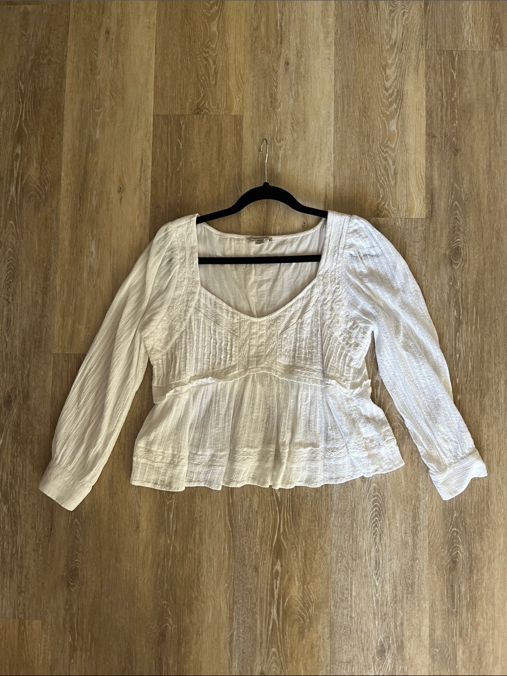 American Eagle Outfitters White Peasant-Style Long Sleeve Top